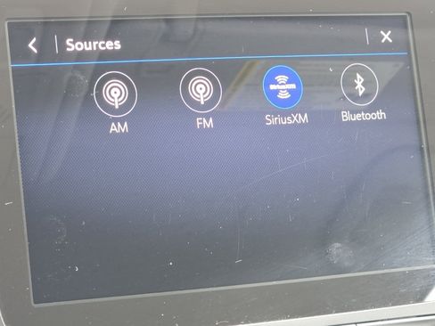 Used 2023 Chevrolet Equinox LT image 5