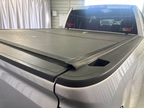 Used 2017 Chevrolet Silverado 1500 LT w/ All Star Edition RWD image 15