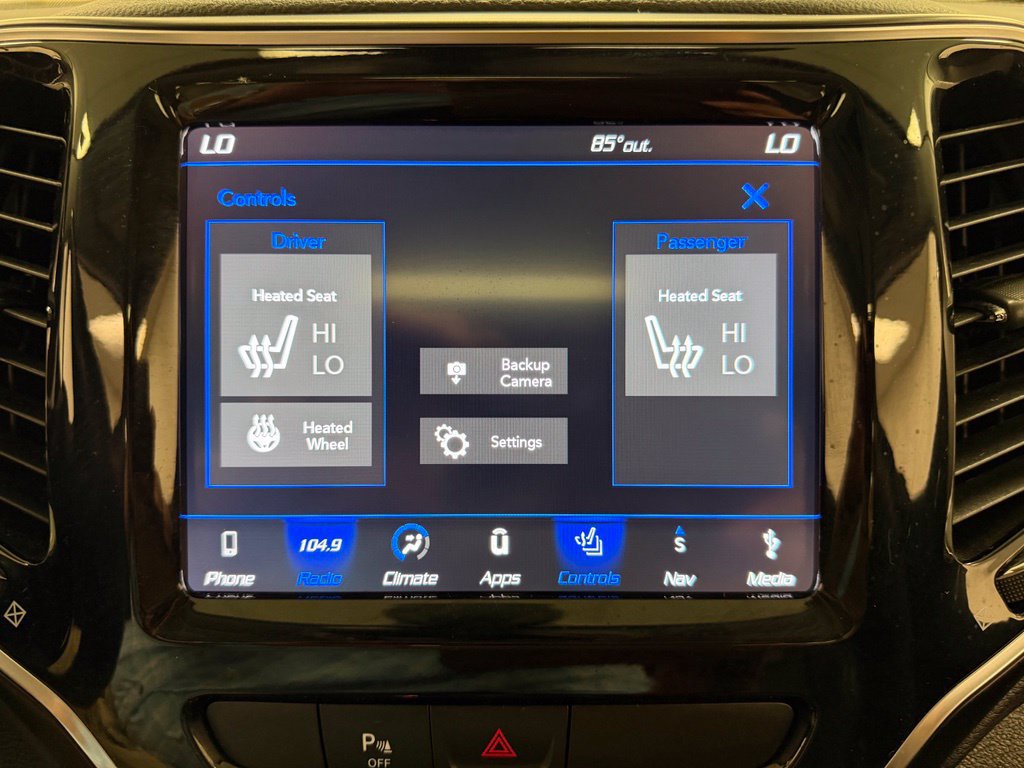 Used 2019 Jeep Cherokee Limited AWD/4WD image 27
