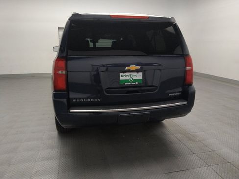 Used 2020 Chevrolet Suburban Premier AWD/4WD image 6