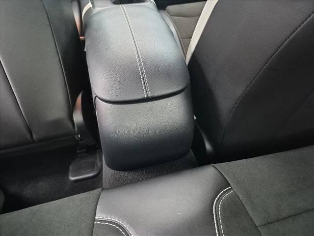 Used 2020 Ford Mustang Shelby GT500 w/ Technology Package RWD image 18