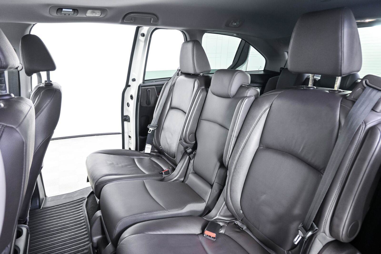 Used 2018 Honda Odyssey EX-L image 19