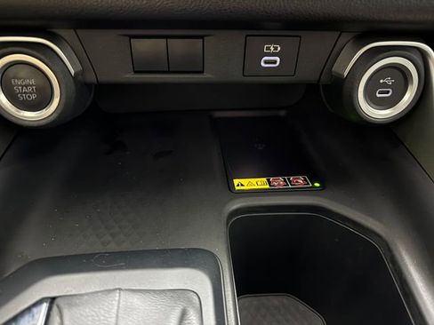 Used 2024 Toyota Grand Highlander FWD image 19