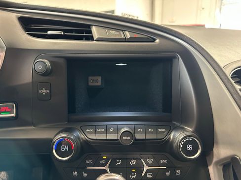 Used 2016 Chevrolet Corvette Z06 w/ 2LZ Preferred Equipment Group image 35