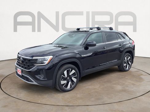 New 2026 Volkswagen Atlas Cross Sport SE FWD image 4