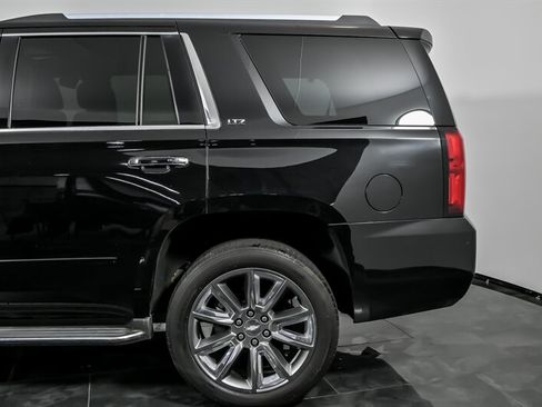 Used 2015 Chevrolet Tahoe LTZ AWD/4WD image 8