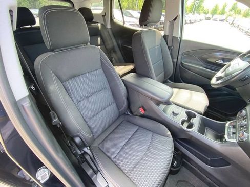 Used 2023 GMC Terrain SLE w/ Driver Convenience Package FWD image 26