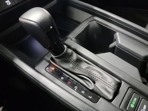Used 2023 Honda Accord EX image 27