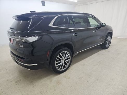 Used 2025 Buick Enclave Avenir w/ Super Cruise Package image 14