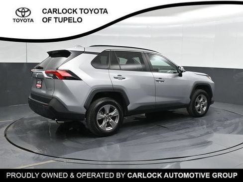 Used 2025 Toyota RAV4 XLE FWD image 3