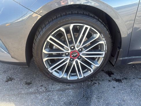 Used 2023 Kia Forte GT image 10