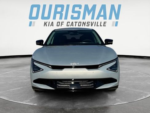 New 2025 Kia EV6 Wind image 8