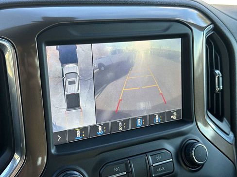 Used 2019 Chevrolet Silverado 1500 High Country image 23