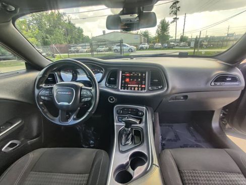 Used 2016 Dodge Challenger SXT w/ Blacktop Package RWD image 23