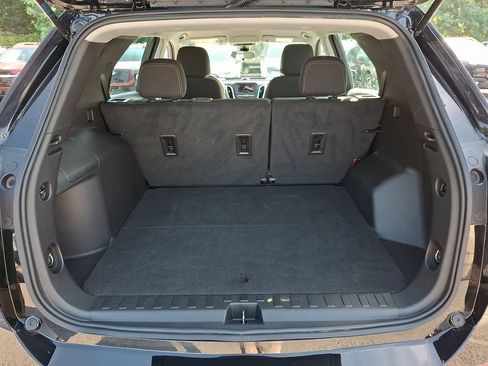 Used 2023 Chevrolet Equinox LS FWD image 28