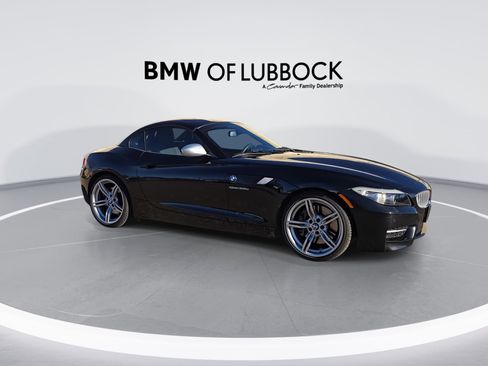 Used 2011 BMW Z4 sDrive35is image 9