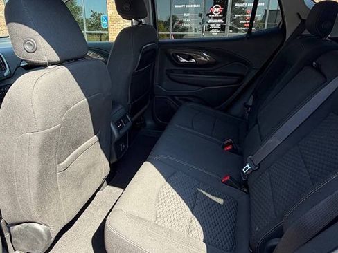 Used 2020 GMC Terrain SLE w/ Driver Convenience Package FWD image 8