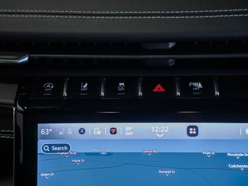 Certified 2023 Jeep Grand Cherokee Overland image 29