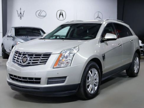 Used 2014 Cadillac SRX Luxury w/ Driver Awareness Package FWD image 6