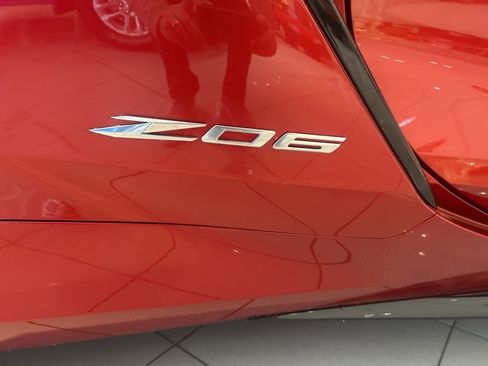 Used 2024 Chevrolet Corvette Z06 w/ Chrome Exterior Badge Package image 7