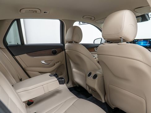 Certified 2022 Mercedes-Benz GLC 300 4MATIC image 23