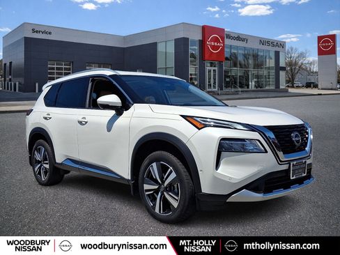 Certified 2023 Nissan Rogue Platinum w/ Platinum Premium Package AWD/4WD image 1