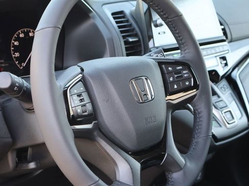 Certified 2026 Honda Odyssey Elite image 20