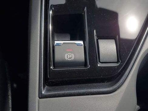 New 2026 Subaru Crosstrek 2.5i Limited AWD/4WD image 30