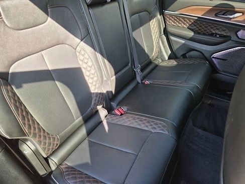 Used 2023 Jeep Grand Cherokee Summit w/ Adv Protech Group IV AWD/4WD image 6