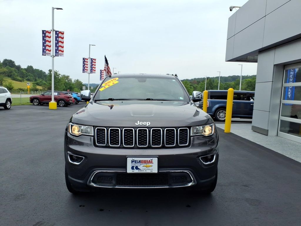 Used 2019 Jeep Grand Cherokee Limited AWD/4WD image 3