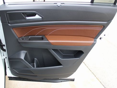 Certified 2022 Volkswagen Atlas SE image 23