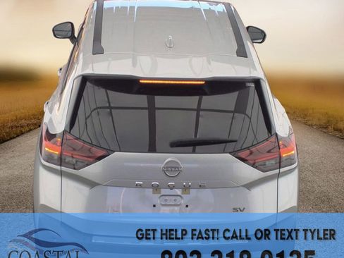 Used 2023 Nissan Rogue SV image 8