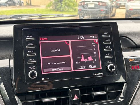 Used 2023 Toyota Camry LE image 20