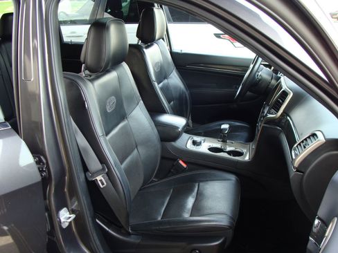 Used 2014 Jeep Grand Cherokee Overland image 10