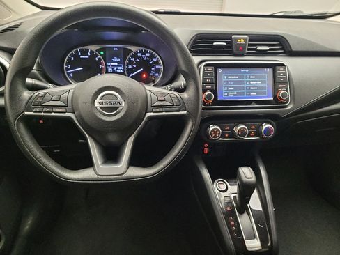 Used 2020 Nissan Versa S FWD image 22