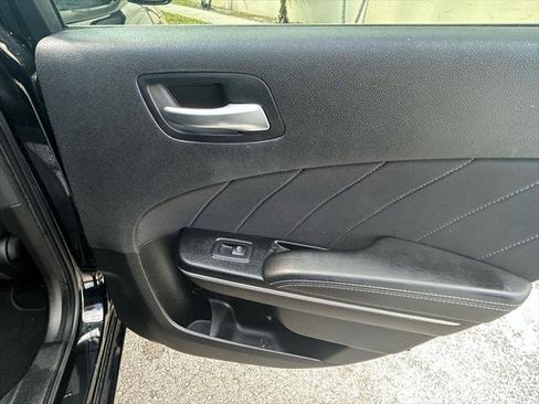 Certified 2023 Dodge Charger SXT image 33