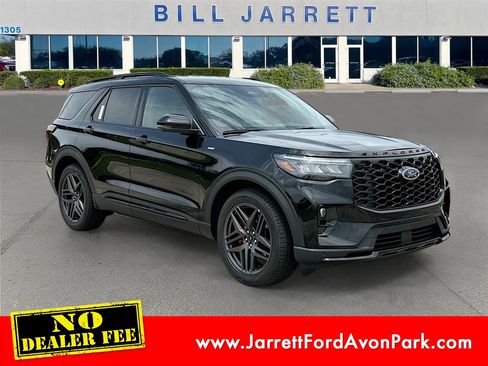 New 2026 Ford Explorer ST-Line w/ ST-Line Street Pack RWD image 1