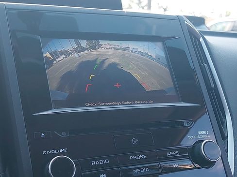 Used 2020 Subaru Crosstrek 2.0i Premium image 21