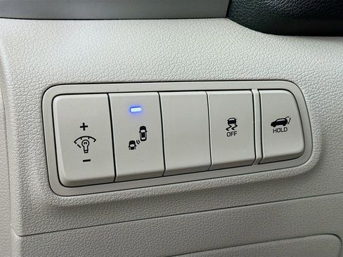 Used 2017 Hyundai Tucson Value AWD/4WD image 11