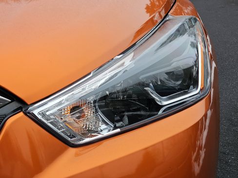 Certified 2020 Nissan Kicks SR w/ SR Premium Package image 9