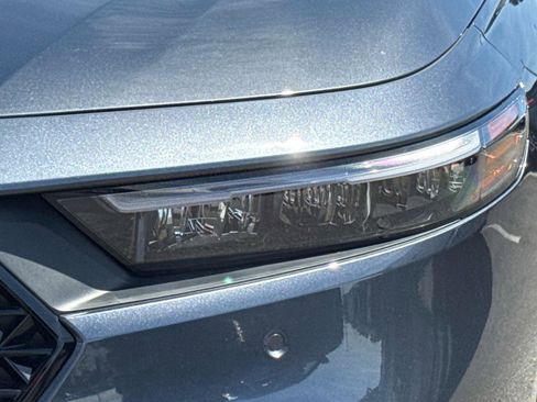 Certified 2025 Honda Accord EX-L image 10