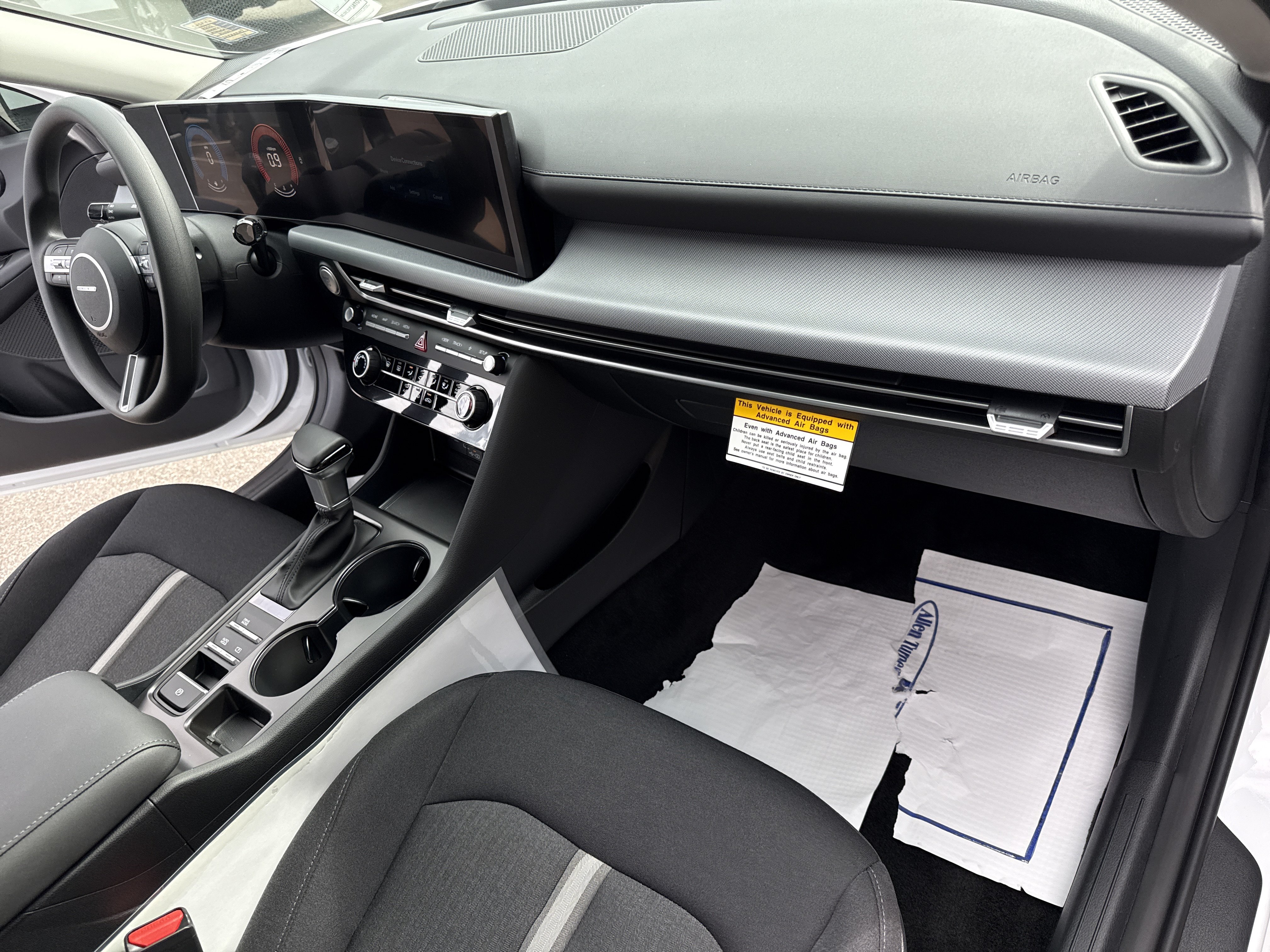 New 2026 Hyundai Sonata SE FWD image 16