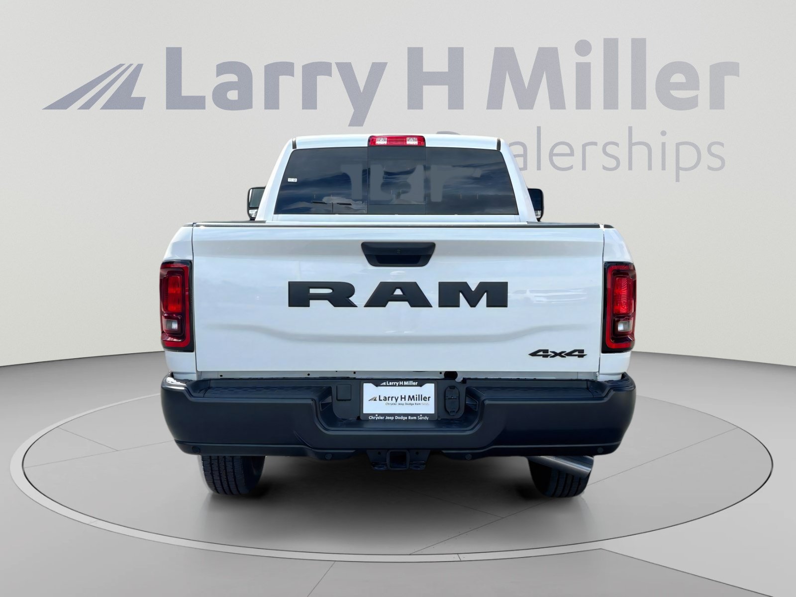 New 2026 RAM 2500 Tradesman AWD/4WD image 4