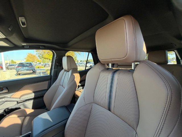 New 2026 Toyota 4Runner Limited AWD/4WD image 11