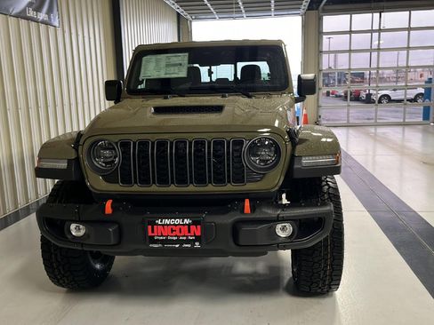 New 2026 Jeep Gladiator Mojave image 7