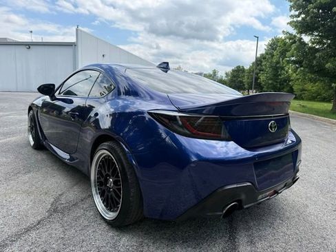Used 2025 Toyota GR86 Premium w/ ALL Weather Mat Package (TMS) RWD image 6