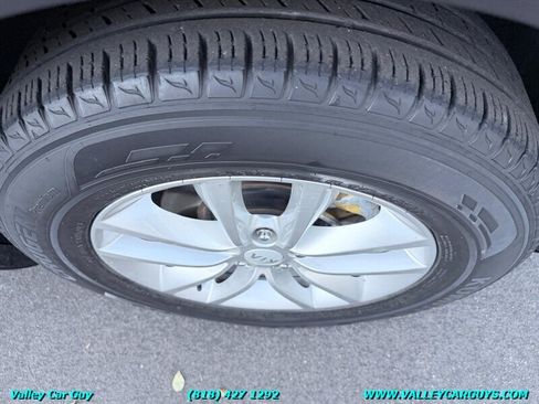 Used 2017 Kia Sorento FWD image 27