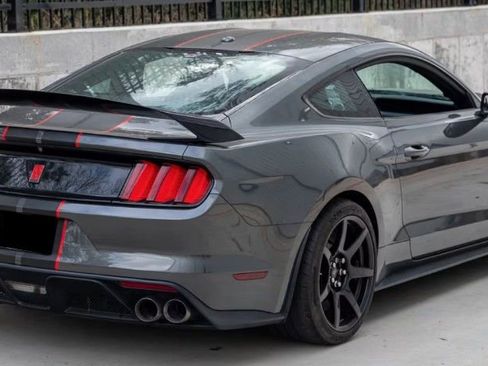 Used 2016 Ford Mustang Shelby GT350R w/ GT350R Equipment Group 920A image 3