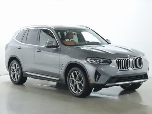 Used 2024 BMW X3 xDrive30i w/ Premium Package AWD/4WD image 10