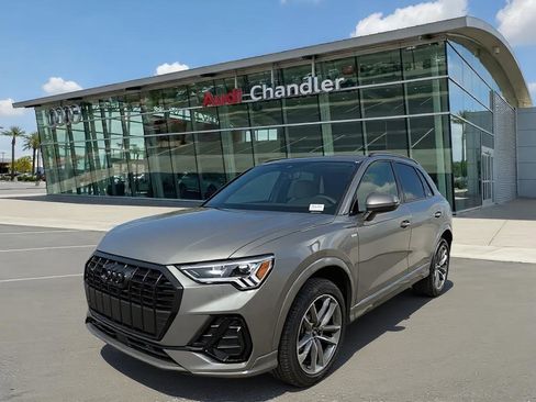 New 2025 Audi Q3 2.0T Premium image 1
